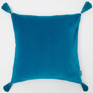 1 1881 002 12 – Cushion Tiger Velvet Blue 55x55cm (2)